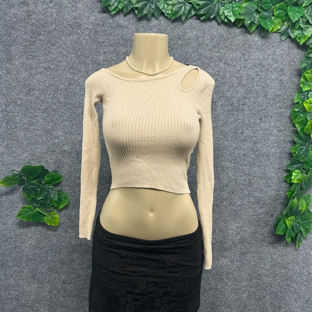 Noisy May Ribbed Cutout Long Sleeve Top
